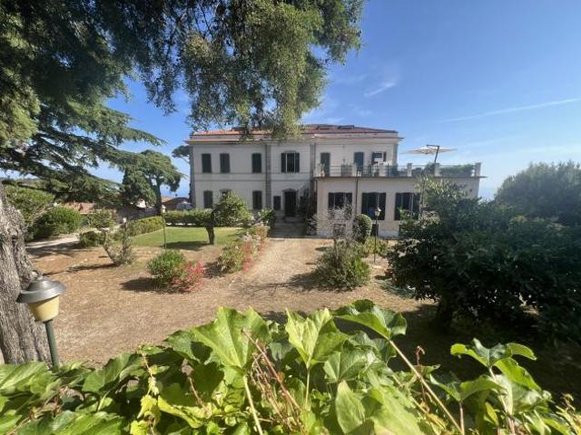 Appartamento in vendita a Marciana, Toscana