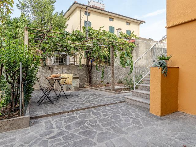Appartamento in vendita a Il Giardino, Rosignano Marittimo