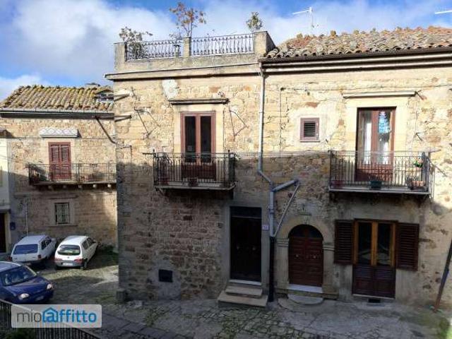 Appartamento in affitto a Mistretta, Santuzza