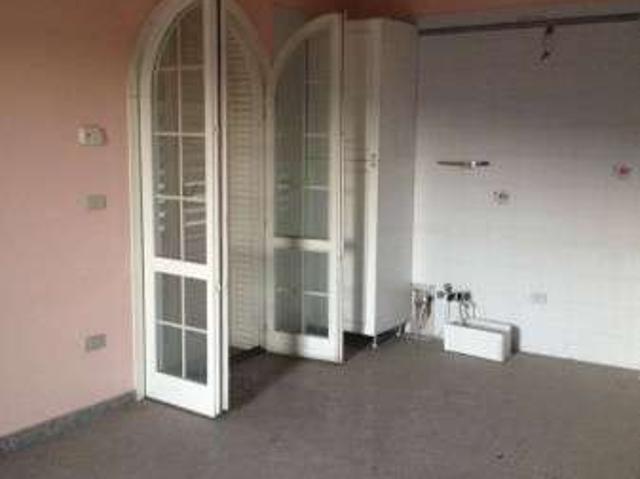 Appartamento in affitto a Montesarchio, Campania
