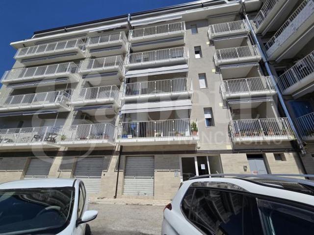 Appartamento in vendita a Mosciano Sant'angelo, Abruzzo