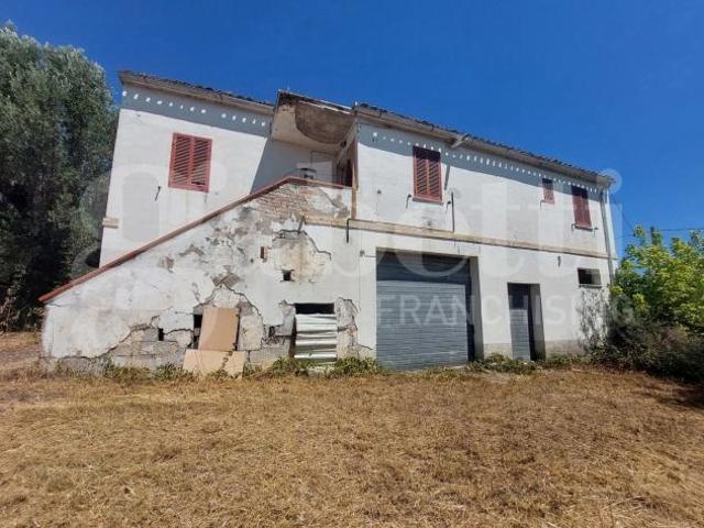 Appartamento in vendita a Mosciano Sant'angelo, Abruzzo