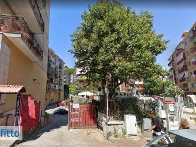 Appartamento in affitto a Municipalità 3, Campania