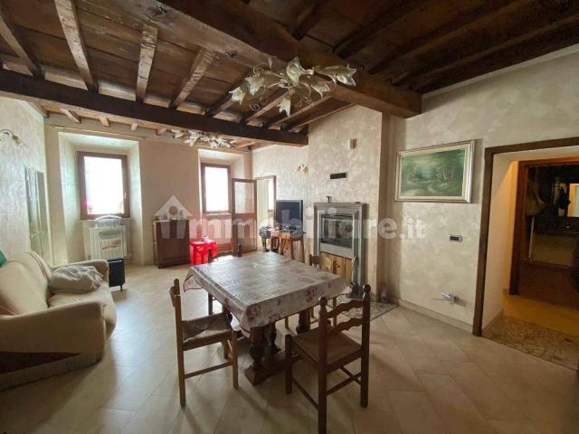 Appartamento in affitto a Appennino Reggiano, Re