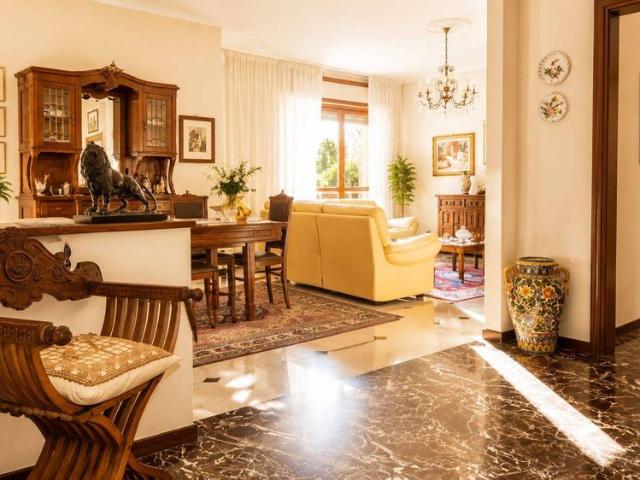 Appartamento in affitto a Chiappeto, Genova