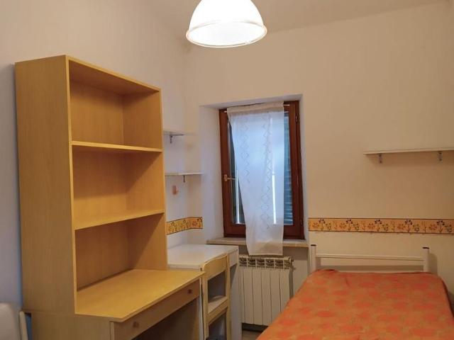 Stanza in affitto a Centro storico, Macerata