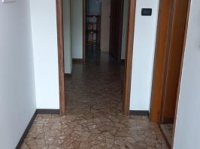 Appartamento in affitto a Ferrara, Reggio Emilia