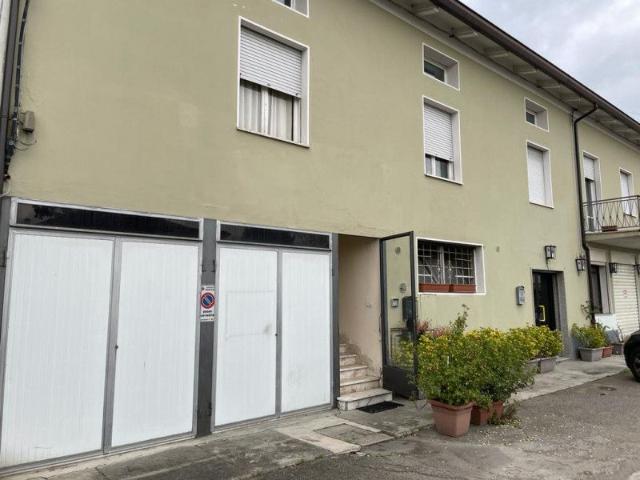 Appartamento in affitto a Unione delle Terre d'Argine, Novi Di Modena