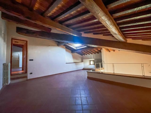 Appartamento in affitto a Pistoia, Toscana