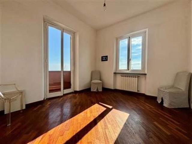 Appartamento in vendita a Molo, Genova