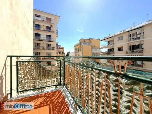 Appartamento in affitto a Municipalità 1, Campania