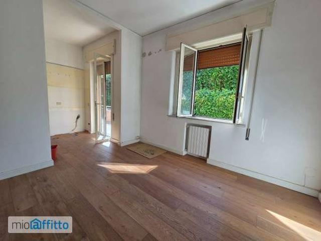 Appartamento in affitto a Municipalità 1, Campania