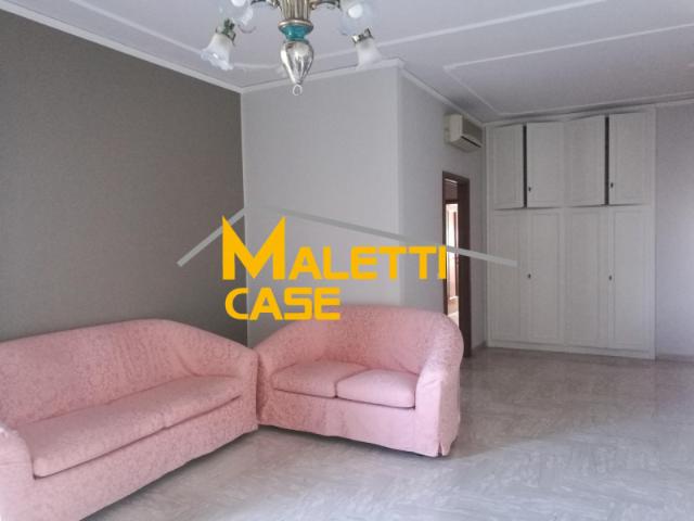 Appartamento in affitto a Rotonda, Modena