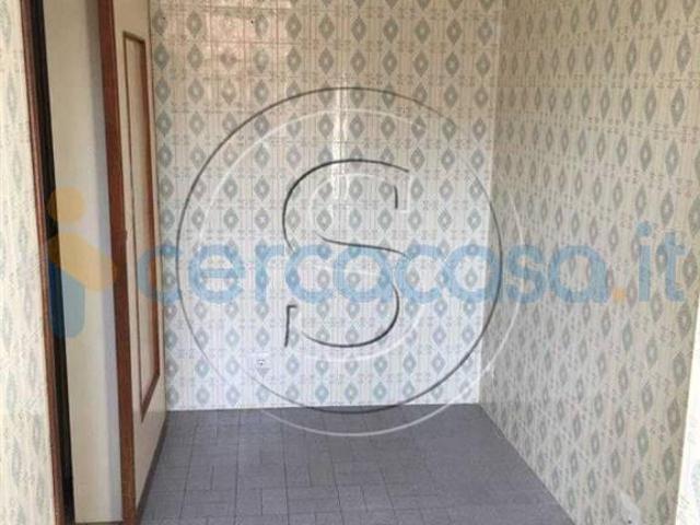 Appartamento in affitto a Centro Direzionale, Prato