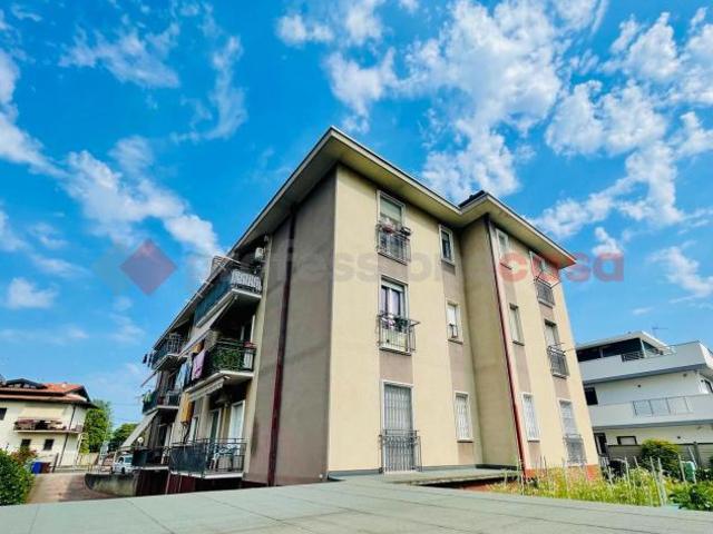 Appartamento in vendita a Rescaldina, Milano