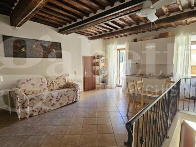 Appartamento in vendita a Rio, Toscana