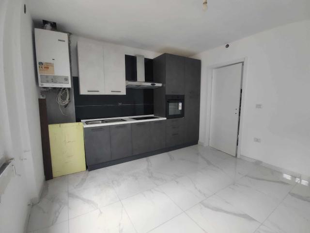 Appartamento in vendita a Fornovo Di Taro, Reggio Emilia
