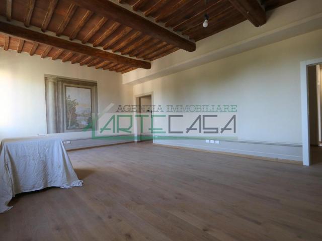 Appartamento in vendita a Laiano, Cascina