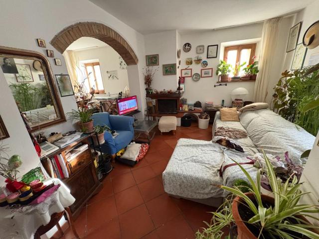 Appartamento in vendita a Monteriggioni, Toscana