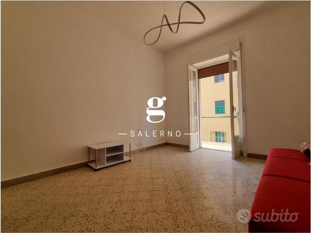 Appartamento in affitto a Salerno, Campania