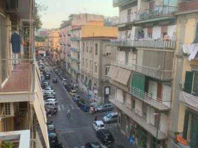 Appartamento in affitto a Municipalità 3, Campania
