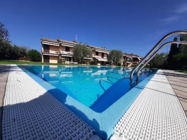 Appartamento in affitto a San Felice Del Benaco, Lombardia