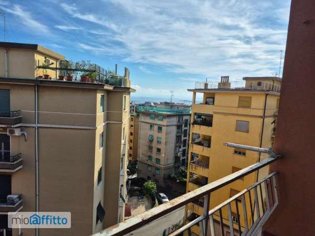Appartamento in affitto a Medio Ponente, Serra Riccò