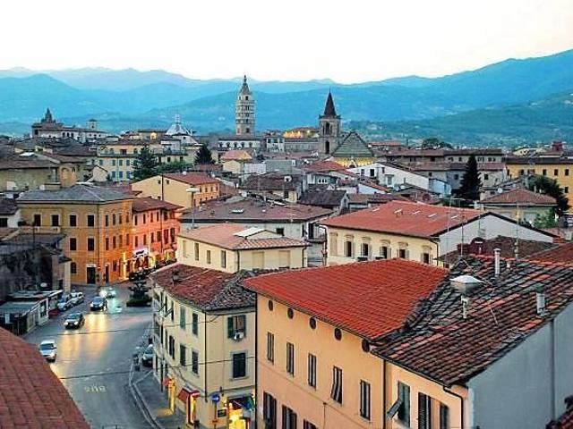 Appartamento in vendita a Pistoia, Toscana