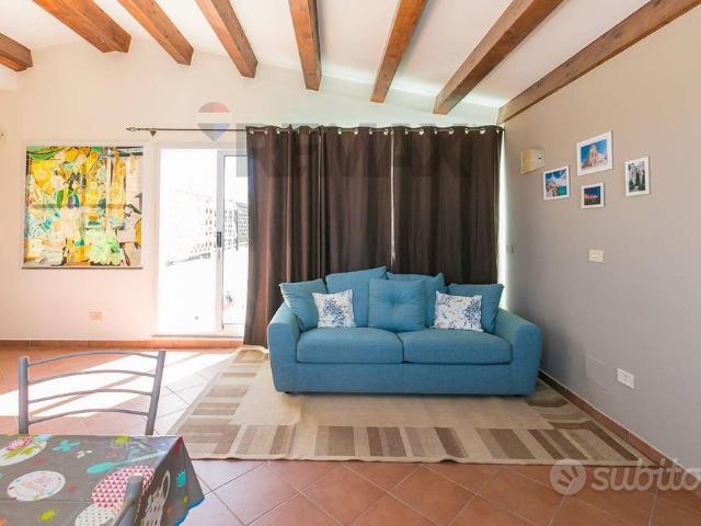 Appartamento in affitto a Neapolis, Siracusa