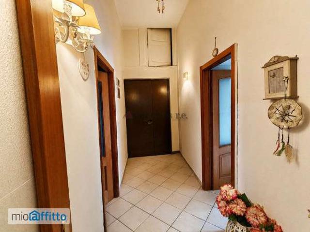Appartamento in affitto a Municipalità 2, Campania