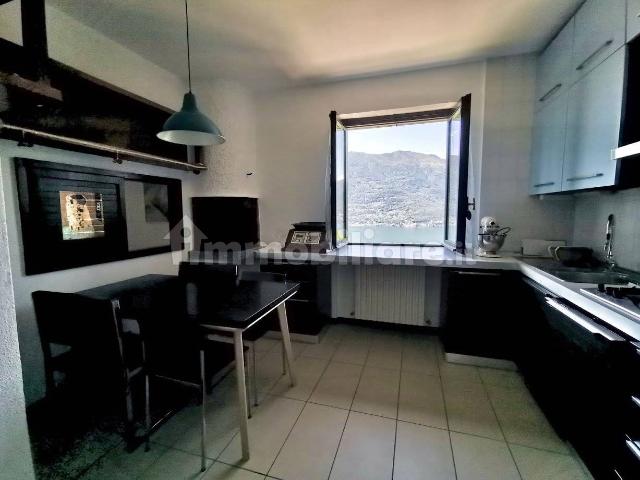 Appartamento in affitto a Bellano, Lombardia