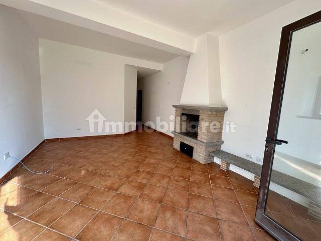 Appartamento in affitto a Nepi, Lazio