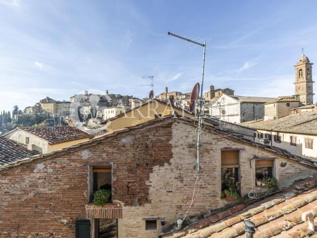 Casa in vendita a Abbadia Di Montepulciano, Toscana