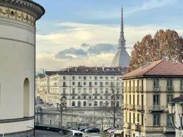 Appartamento in affitto a Circoscrizione 8, Piemonte
