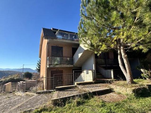 Appartamento in vendita a Torre Cajetani, Lazio