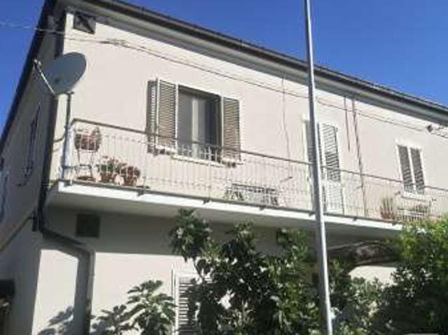 Appartamento in affitto a Torre De' Passeri, Abruzzo
