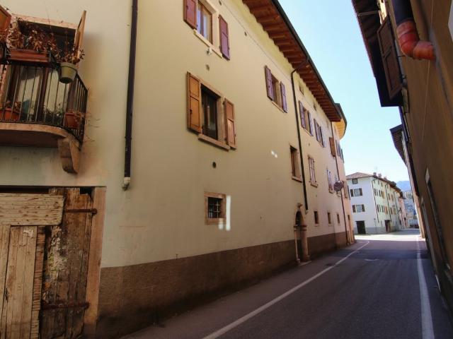 Appartamento in vendita a Comunità Alto Garda e Ledro, Dro