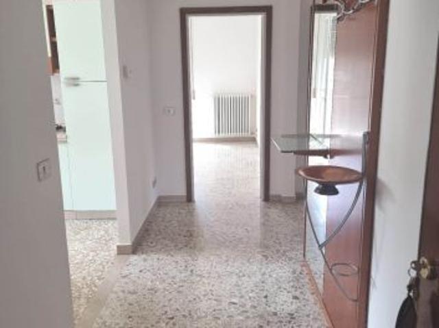 Quadrilocale in affitto a Modena
