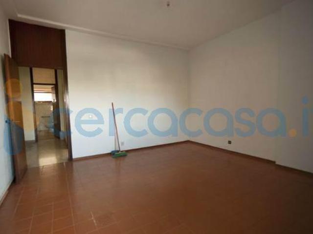 Appartamento in affitto a Via Cairoli, Livorno
