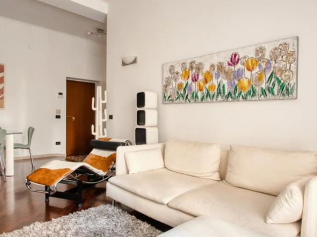 Appartamento in affitto a Centro storico, Milano