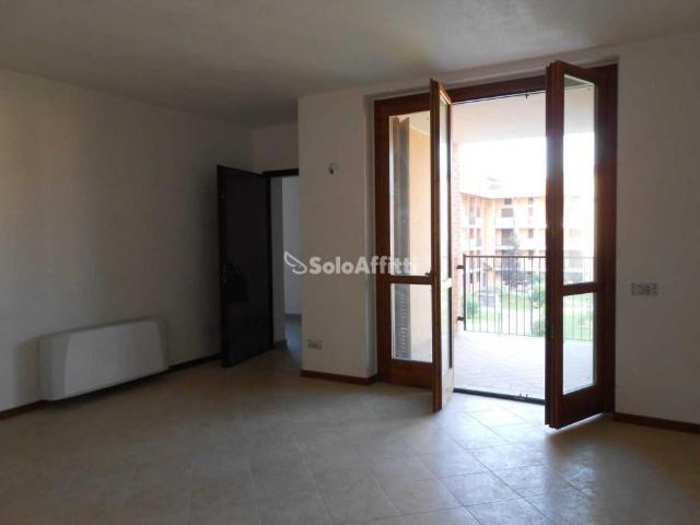 Appartamento in affitto a Madonna, San Martino Siccomario