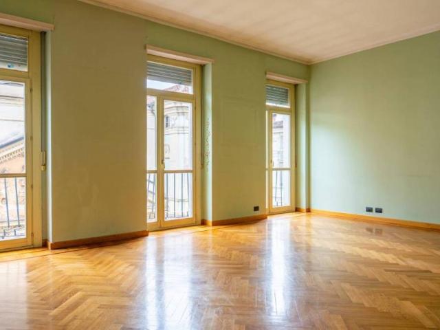 Appartamento in affitto a Quadrilatero Romano, Torino