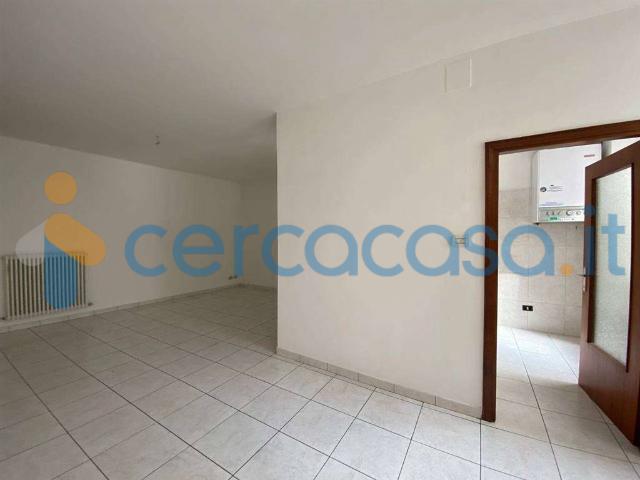 Appartamento in affitto a Territorio Val d'Adige, Trento