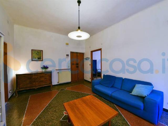 Appartamento in affitto a Centro Est, Serra Riccò