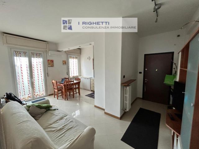 Appartamento in affitto a Ovest, Brenzone