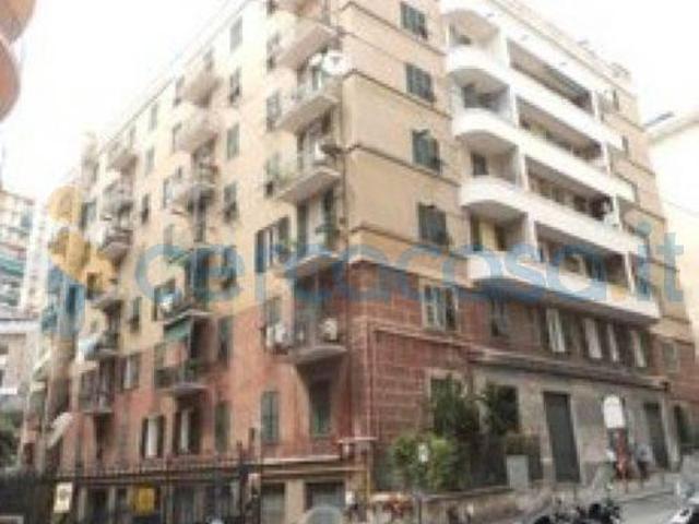 Appartamento in affitto a Centro Est, Serra Riccò