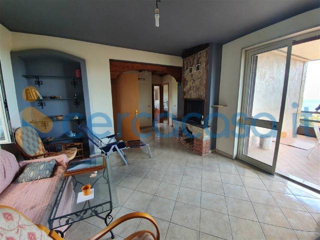 Appartamento in affitto a Acireale, Sicilia