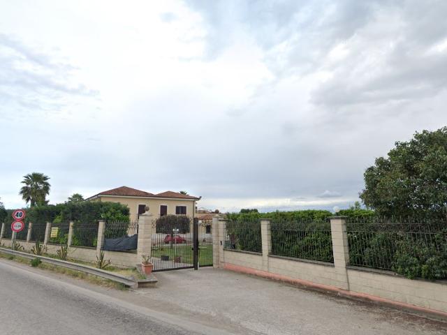 Appartamento in affitto a Puglia, Barletta-andria-trani
