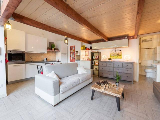 Appartamento in affitto a Quartiere 3, Firenze