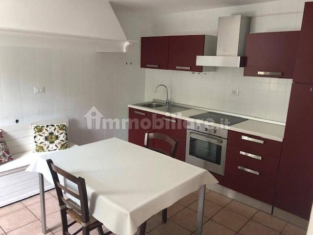 Appartamento in affitto a Torreglia, Veneto